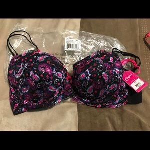 Candie’s  Bra 36B NWT